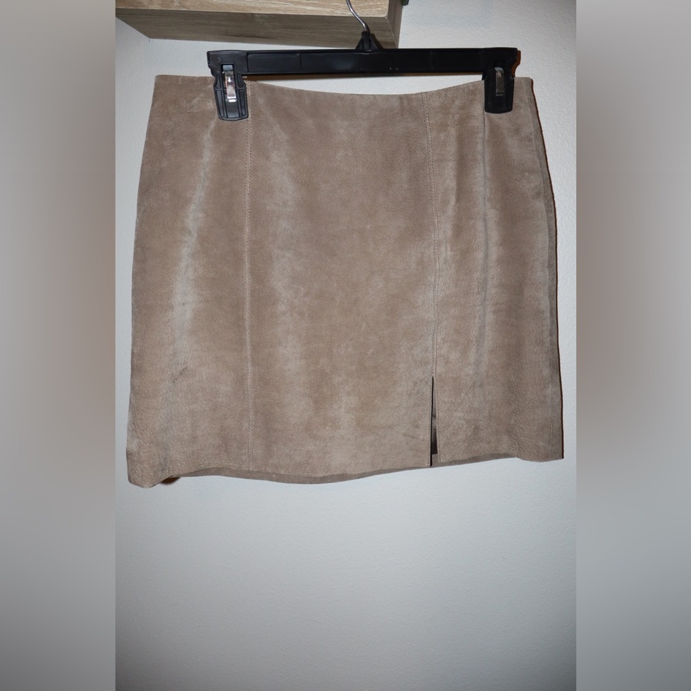 NWOT BLANKNYC Suede Mini Skirt with Slit